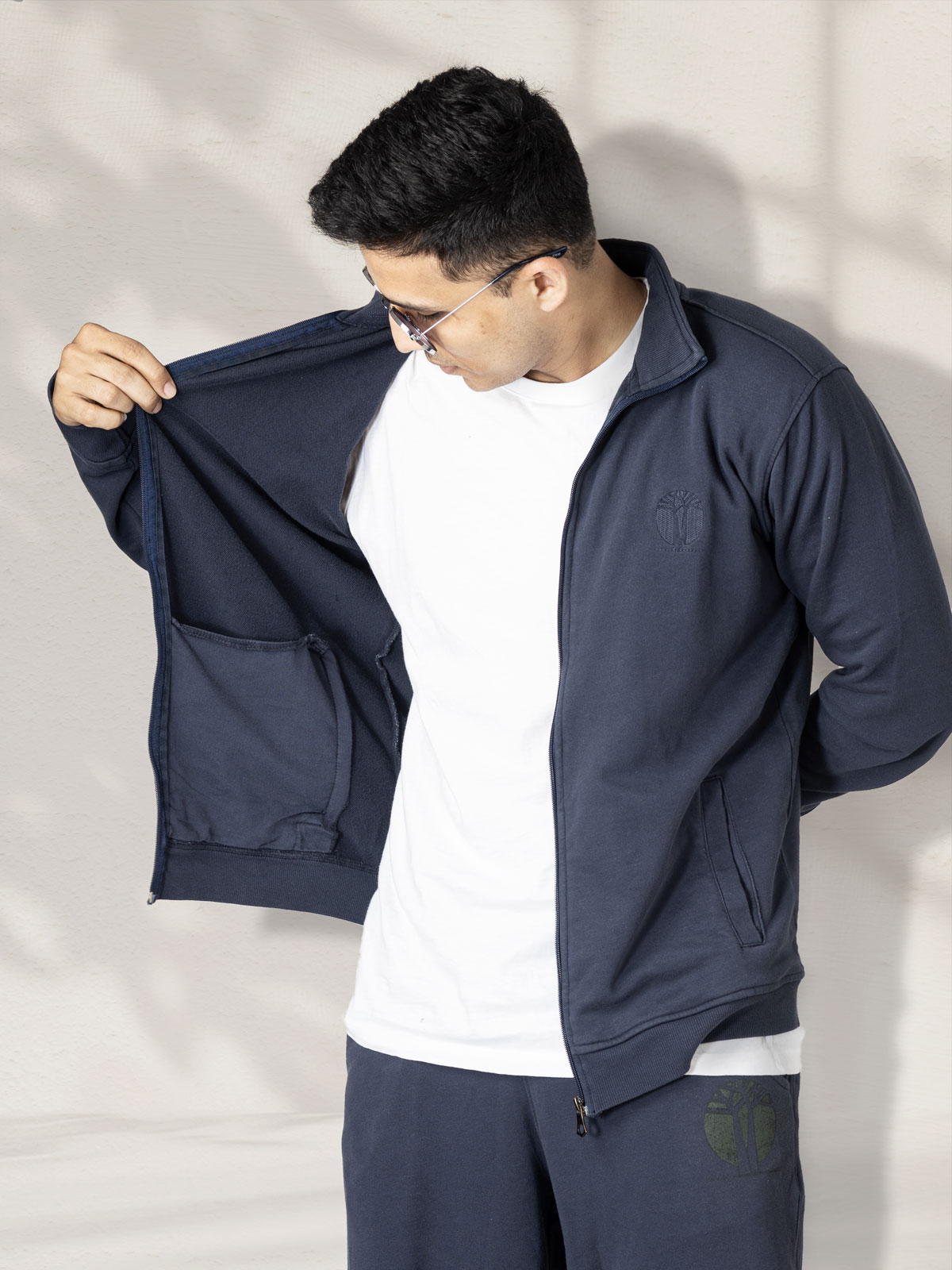 HIGH-NECK-JACKET---NAVY-cc
